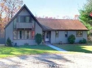 14 Apple Tree Ln, Johnston, RI 02919