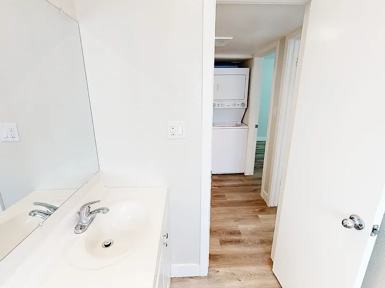 1712-1724 E Ocotillo Rd — Photo 53