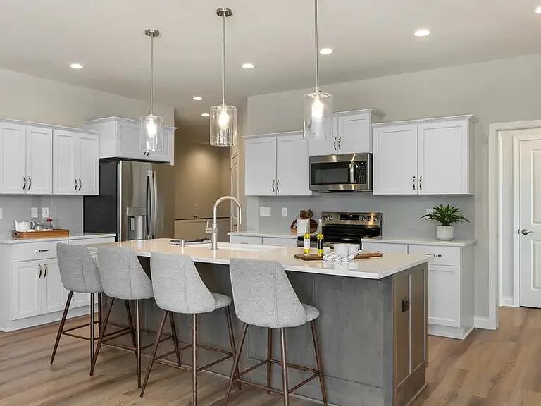 832 N Verona Cir #11 — Photo 1