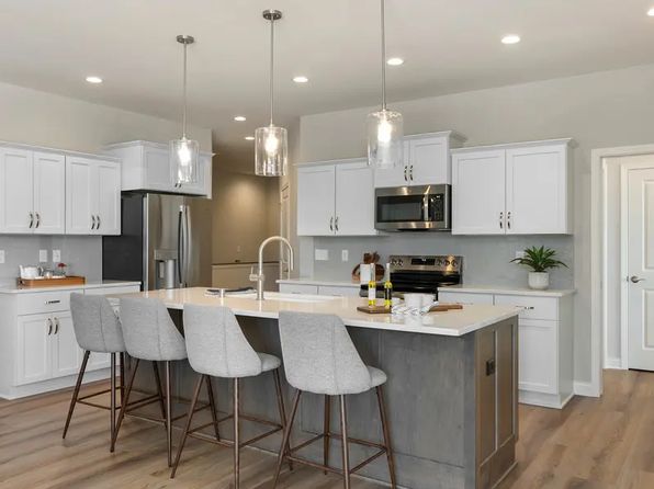 832 N Verona Cir #11