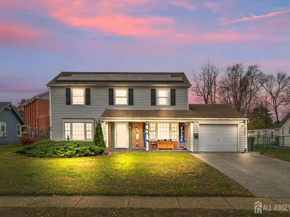 10 Bently Ln, Willingboro, NJ 08046