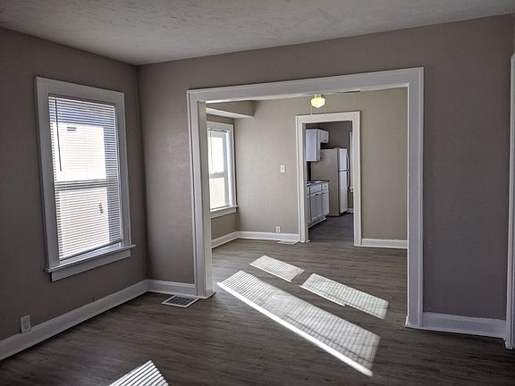 2nd image of 7012 Kensington Ave