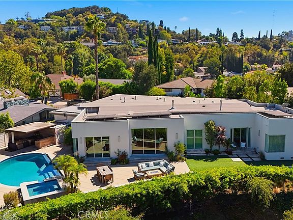 4th image of 3355 Wrightview Pl