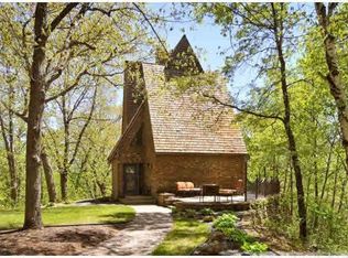 9585 Pawnee Ave, Stillwater, MN 55082