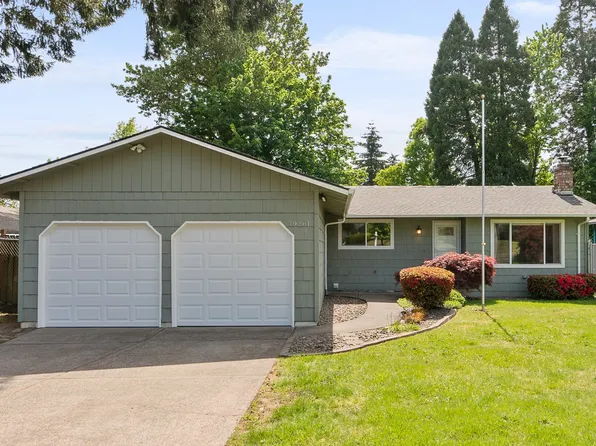 19261 Clairmont Way, Oregon City, OR 97045