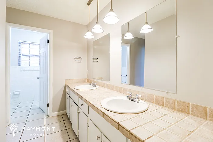 34 Brookridge Dr — Photo 8
