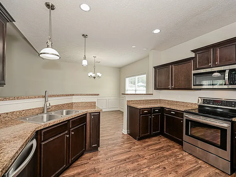3524 Oval Hesson Ln — Photo 8