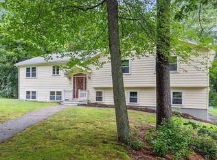 45 Farrwood Dr, Andover, MA 01810