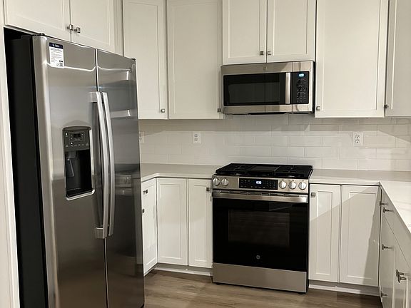 5th image of 8030 Williamson Blvd