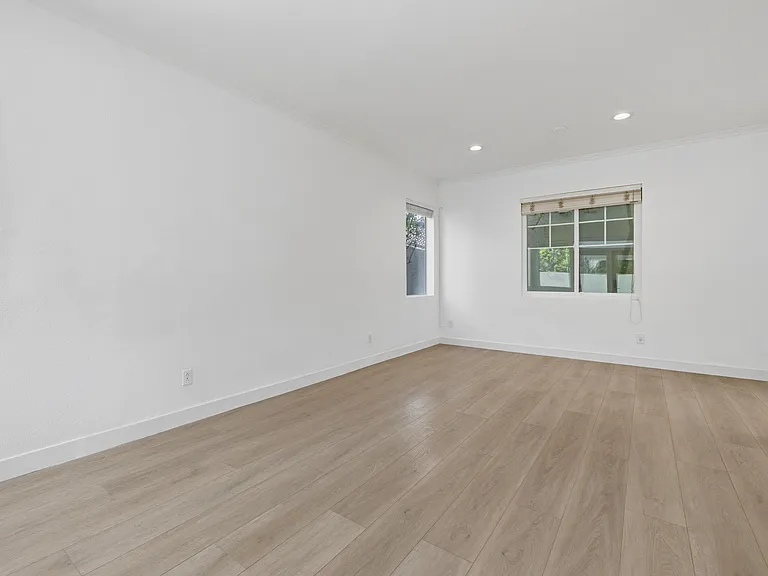 30864 Paloma Ct — Photo 13
