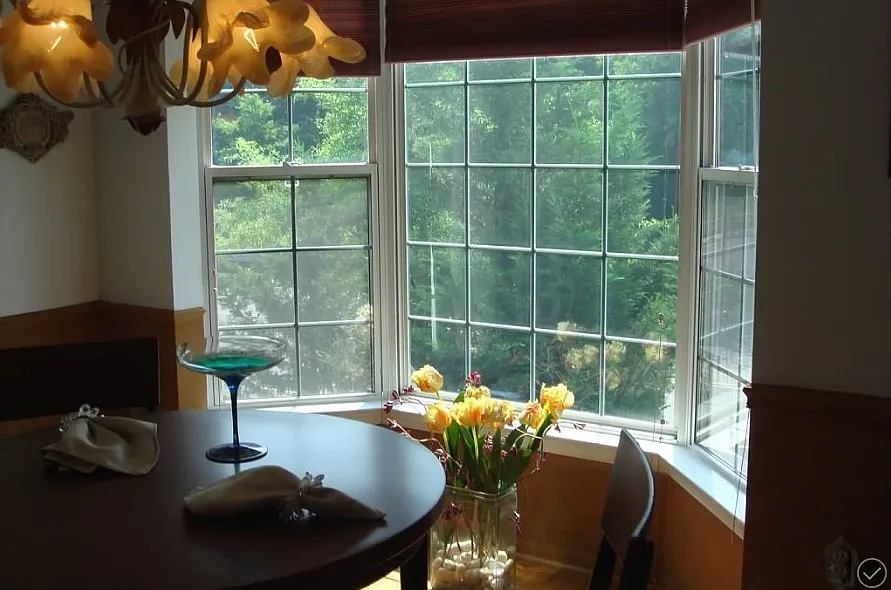 Coming Soon - Large End Unit Townhouse In Crofton Village! — Photo 3