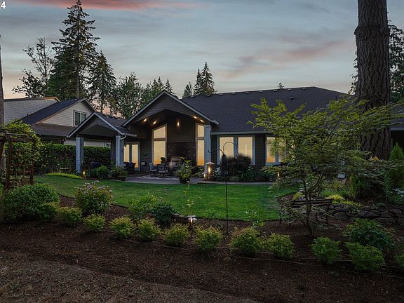3rd image of 14904 NE 182nd Cir
