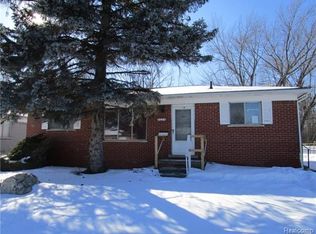 3604 Burns St, Inkster, MI 48141