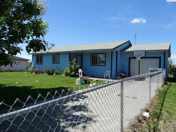 221 Loen Dr, Mesa, WA 99343