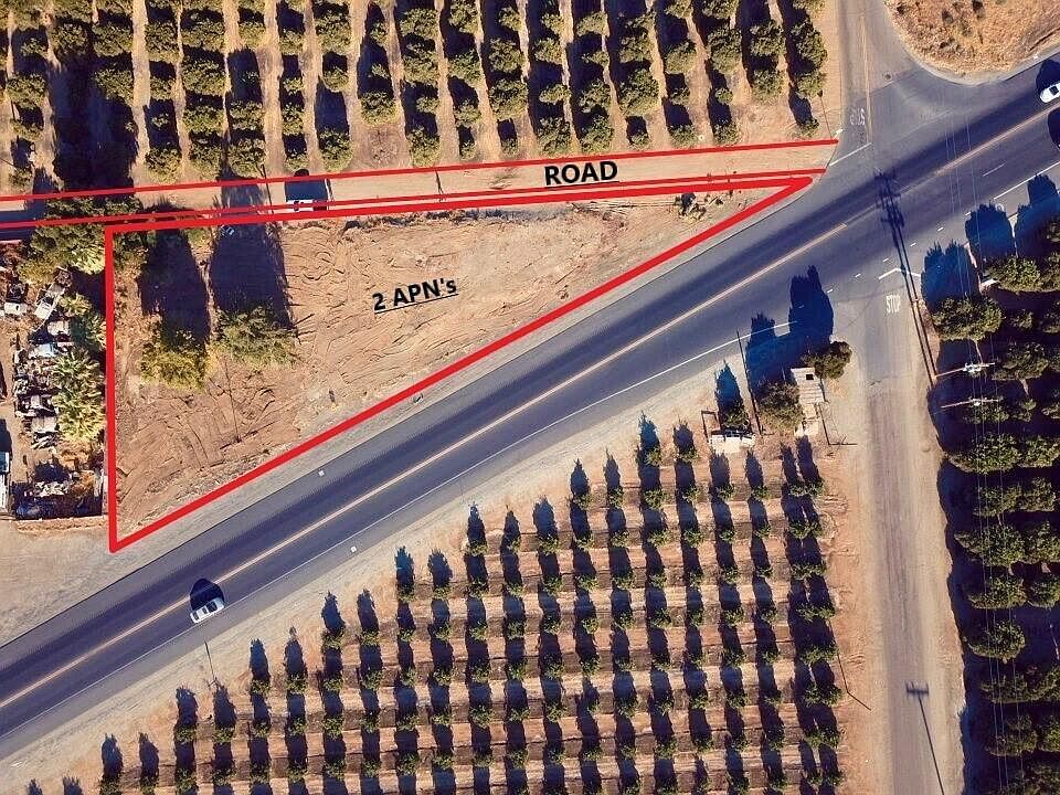65 Ca, Lindsay, CA 93247 | Zillow