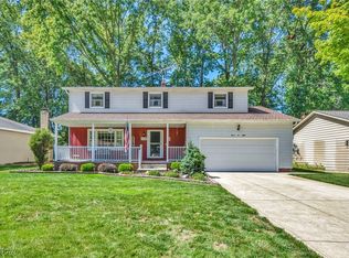 708 Oriole Dr, Eastlake, OH 44095