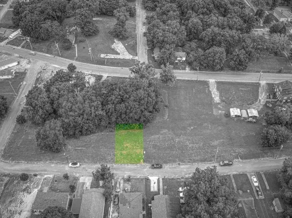 LOT 17 W Tennessee St, Florence, AL 35630