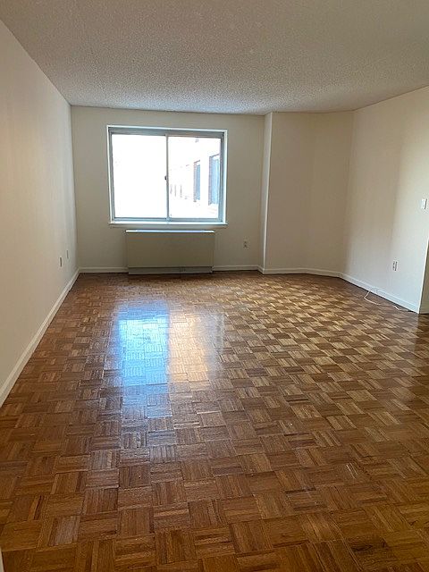 1st image of 50 Battery Pl APT 5A