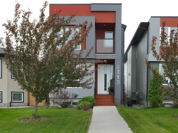 9313 152nd St NW, Edmonton, AB T5R 1M8
