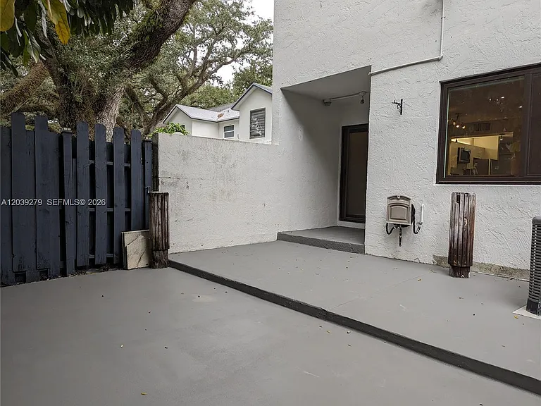 3446 Oak Dr — Photo 36