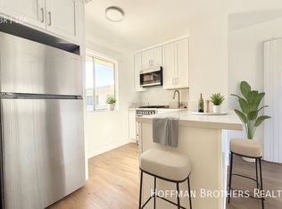 4533 Pickford St #14, Los Angeles, CA 90019