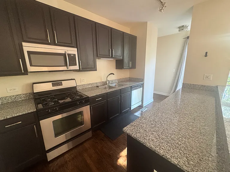 kitchen and appliances