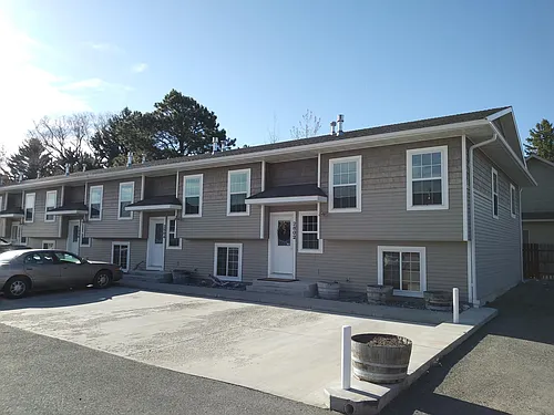2804 Lincoln Ave Photo 1