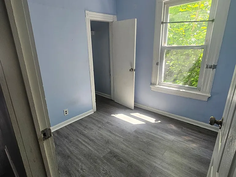 31 Hillman St #1 — Photo 1