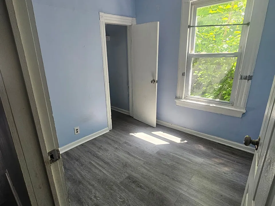 31 Hillman St #1