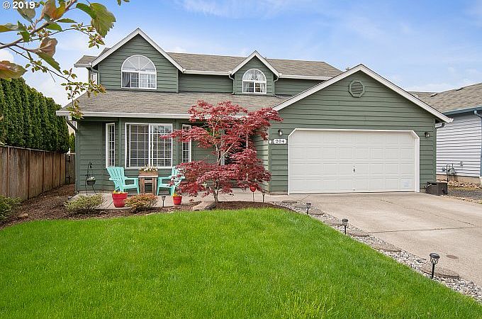 1st image of 204 NW 28th Ave