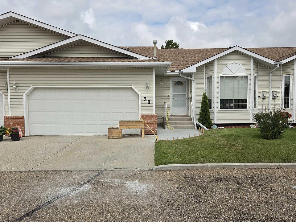 1st image of 7 Cranford Way #29