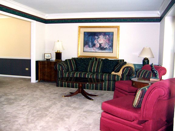 4th image of 537 Indian Hill Ct
