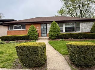 9527 Lowell Ave, Skokie, IL 60076