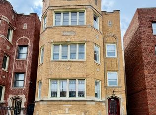 7712 S Jeffery Blvd APT 3, Chicago, IL 60649