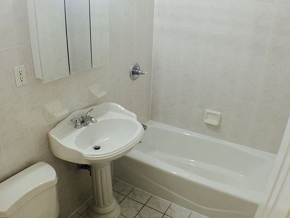3rd image of 4411 23rd St #2
