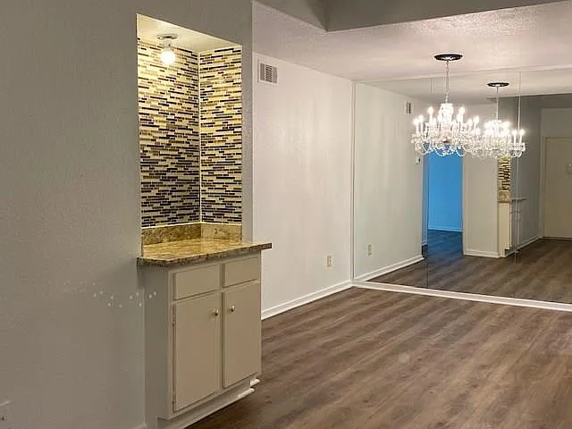 1100 Augusta Dr #46 — Photo 3