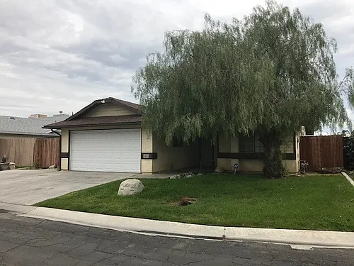 6008 Cedar Glen Ln Photo 1