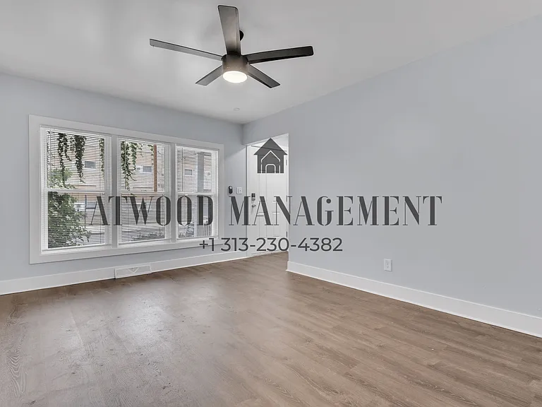 7677 Westwood St — Photo 2