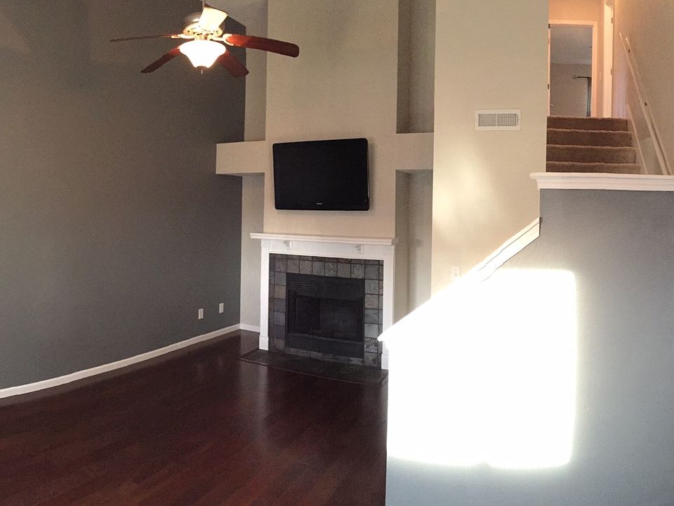 Living Rm