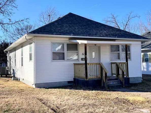 611 S 23rd St, Herrin, IL 62948