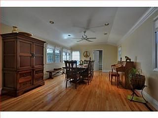 5th image of 962 Willow Glen Way