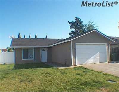 1st image of 14403 E Parkdale Dr