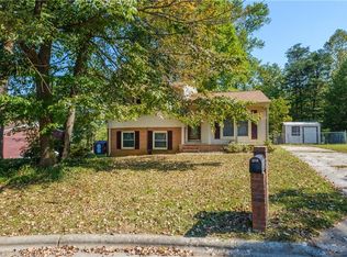 6 Falconridge Ct, Greensboro, NC 27405