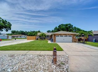 9525 60th Way N, Pinellas Park, FL 33782