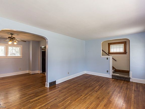 4th image of 1863 8th St