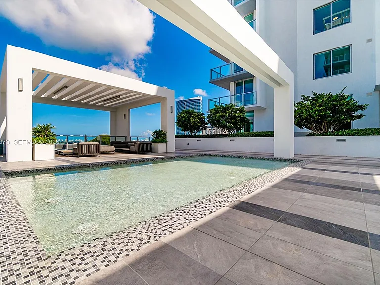 3900 Biscayne Blvd #S-418 — Photo 31