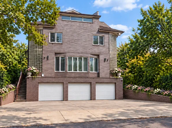 2345 East 64th Street image 1 of 23