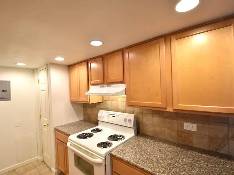 4440 Laguna Pl #309 — Photo 9