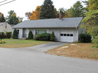 149 Hall Ave, Henniker, NH 03242