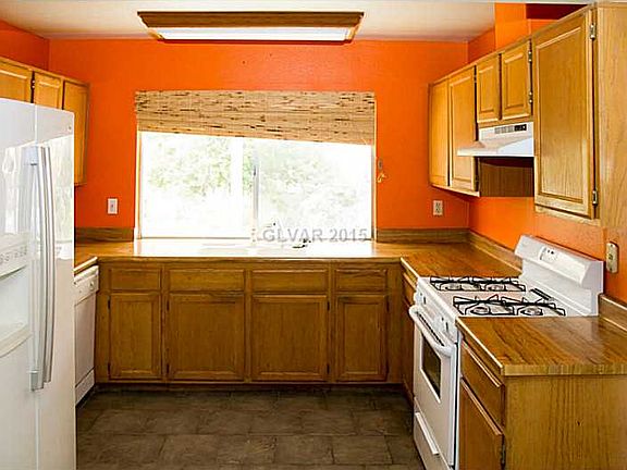 5th image of 6616 Ouida Way